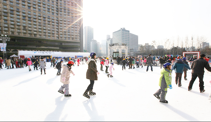 Iceskating in winter